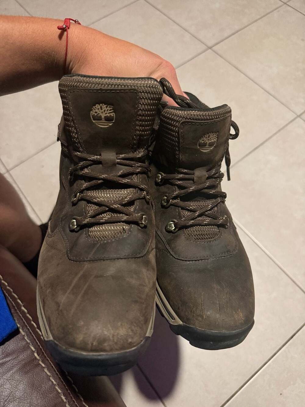 Timberland White Ledge Mid Waterproof Hiking Boots Boys Size 6